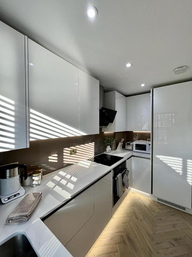 Charming 3-Bed House With 1 Parking Space Canterbury Exteriör bild