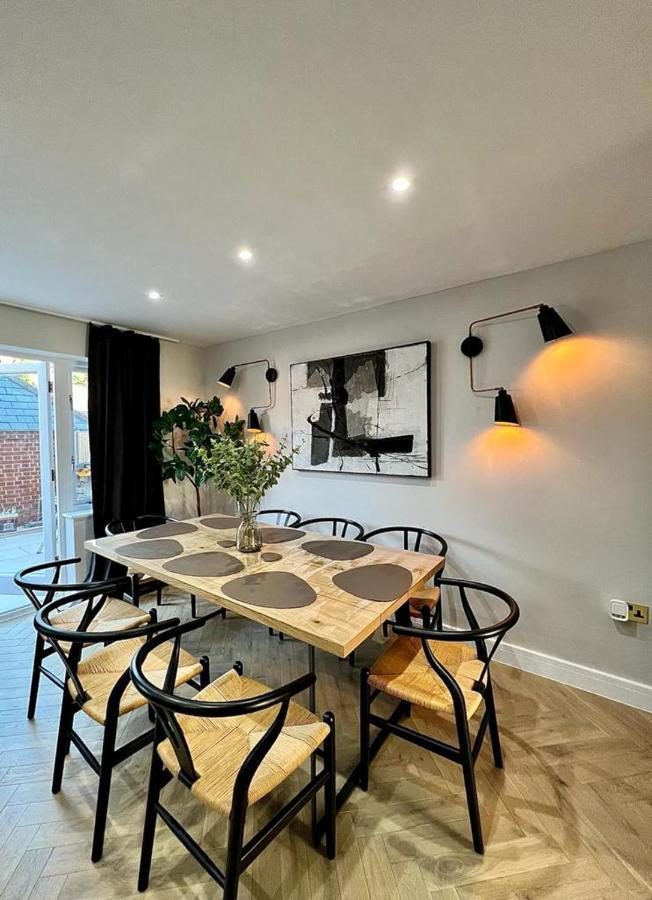Charming 3-Bed House With 1 Parking Space Canterbury Exteriör bild