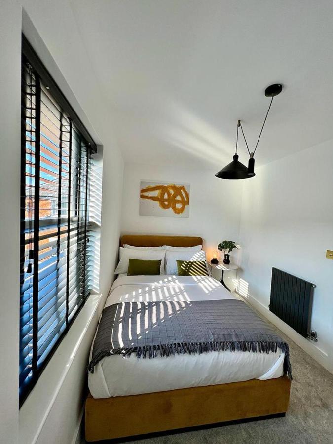 Charming 3-Bed House With 1 Parking Space Canterbury Exteriör bild