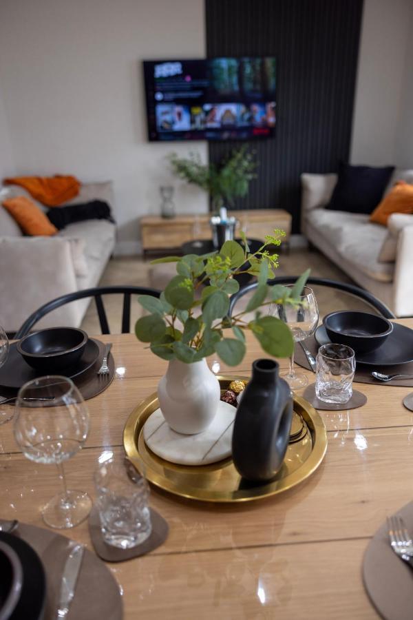 Charming 3-Bed House With 1 Parking Space Canterbury Exteriör bild